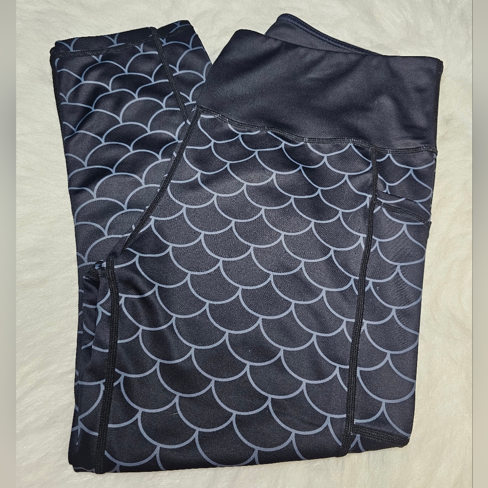 CVG Capri length leggings